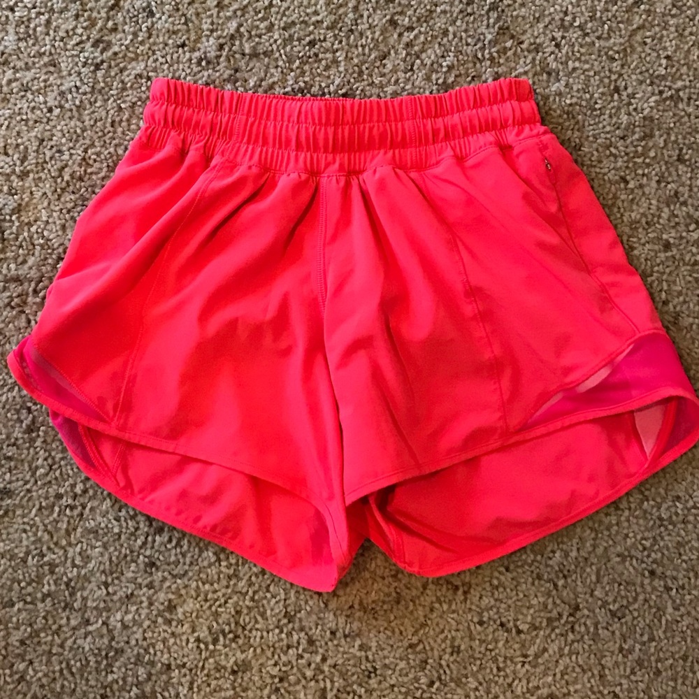 Lululemon hotty hot short II long 4”